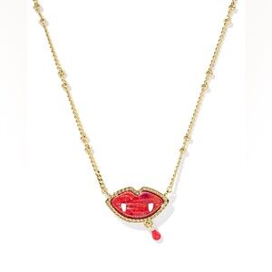 Kendra Scott Vampire Short Pendant Necklace